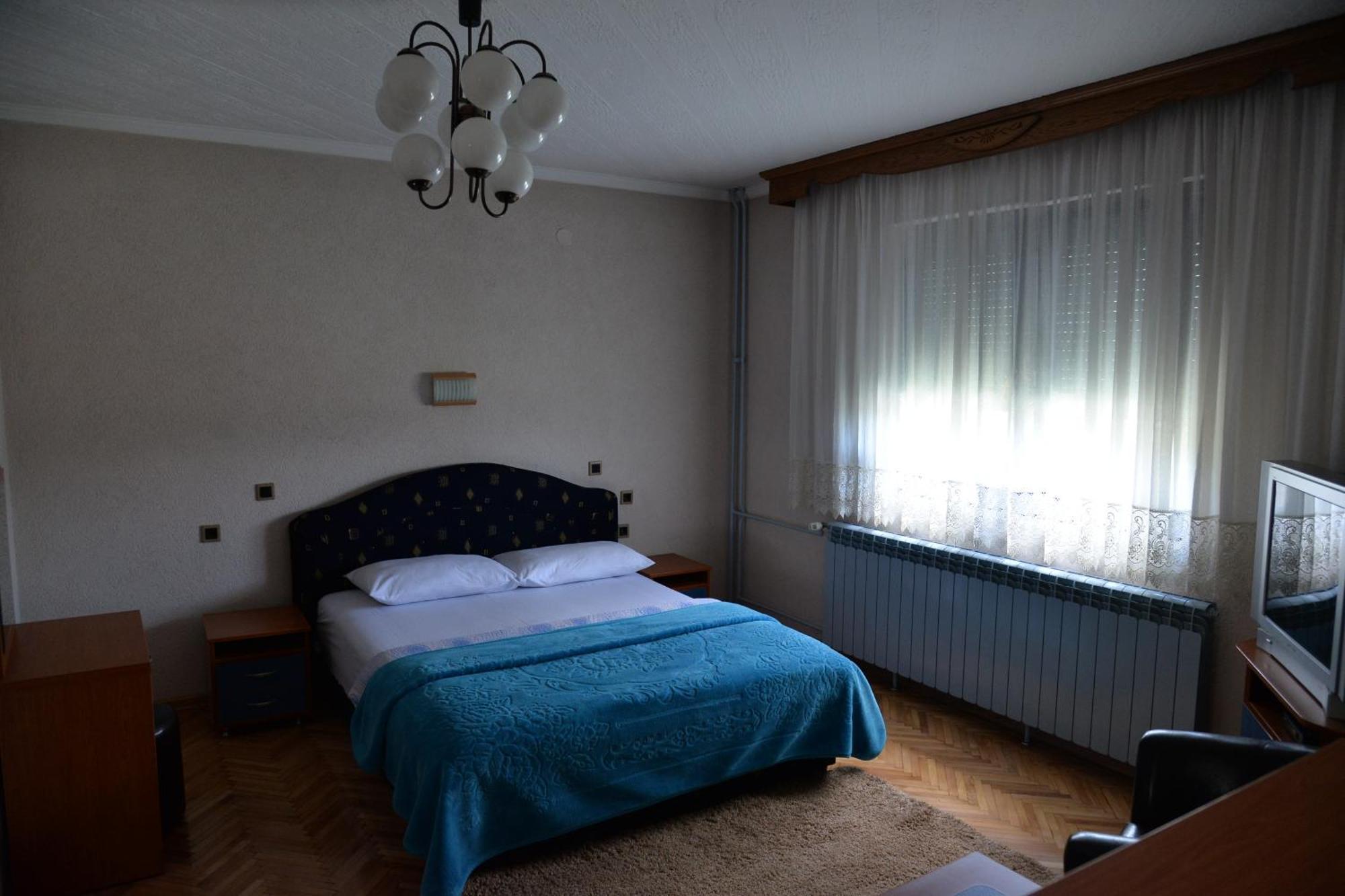 Motel Krstac Mojkovac Bilik gambar